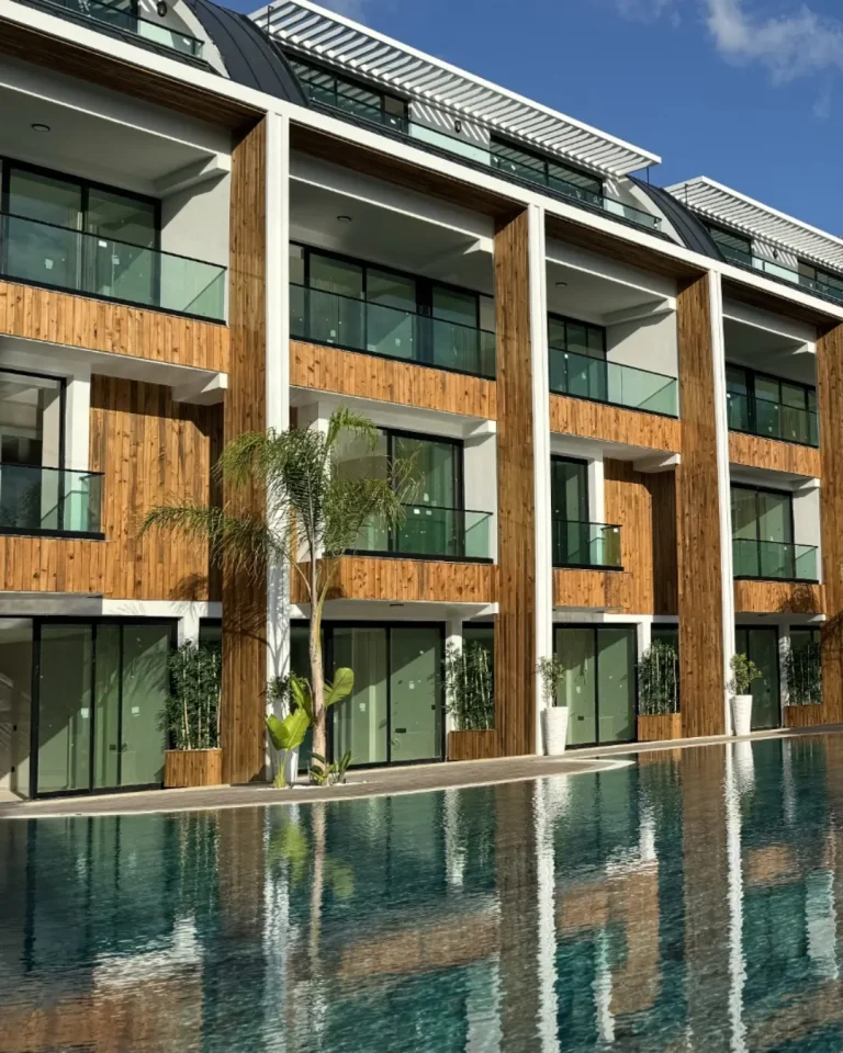 Modern design 2 Bedroom Apartment Close To Beach In Alanya