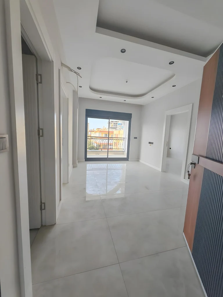 Affordable 2 Bedroom Apartment In City Center