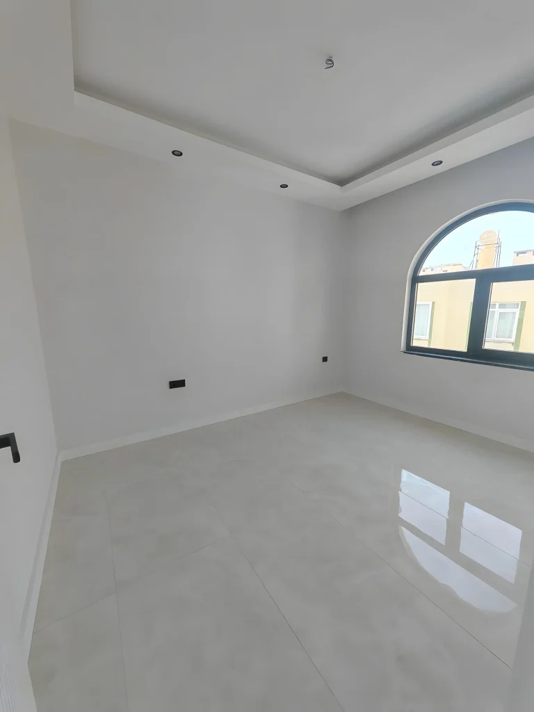 Central living 2 Bedroom Apartment In City Center