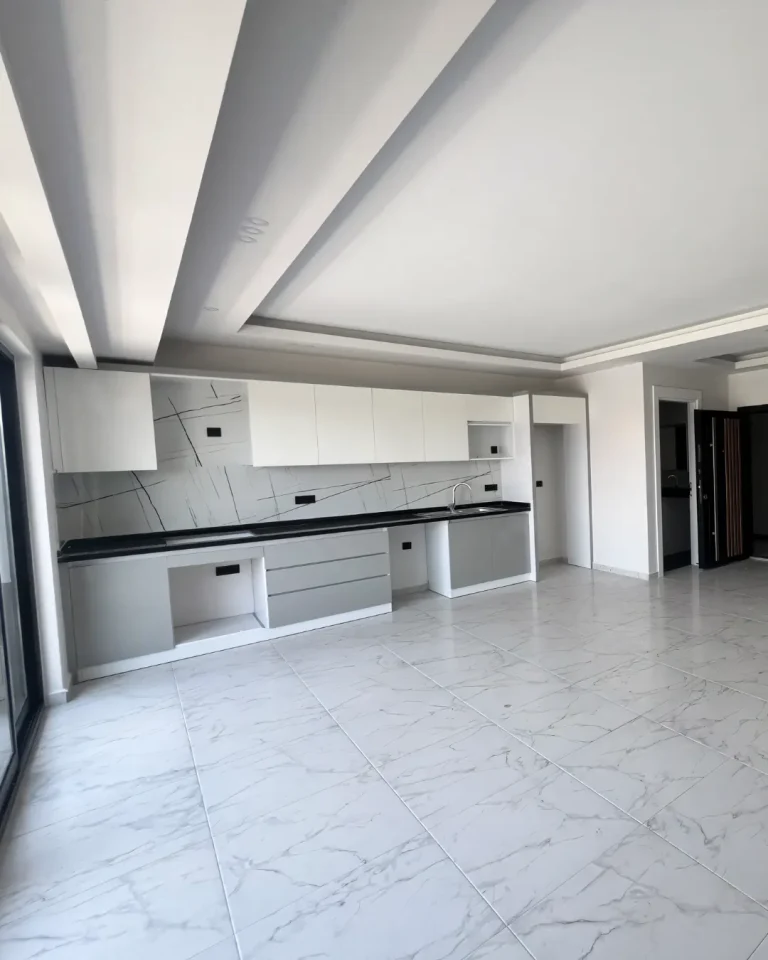 A warm emotional clarity moves in the Alanya Sea View Home With a Special Offer