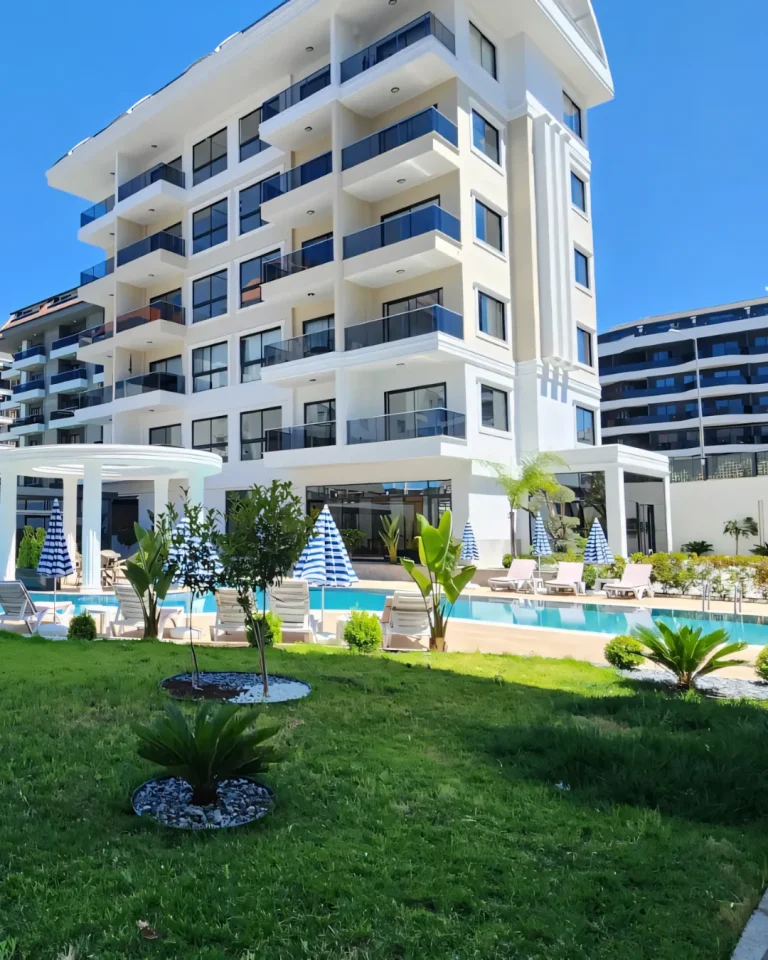 A soft whisper of renewal moves through the Alanya Sea View Home With a Special Offer