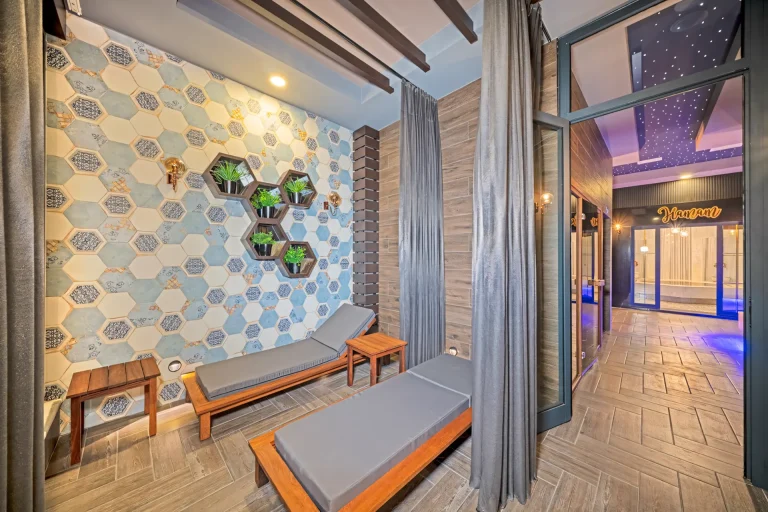 A calm feeling of escape breathes through the Alanya Vacation Home in a Beautiful Complex