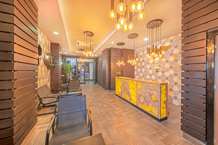 A delicate moment of calm unfolds in the Alanya Vacation Home in a Beautiful Complex