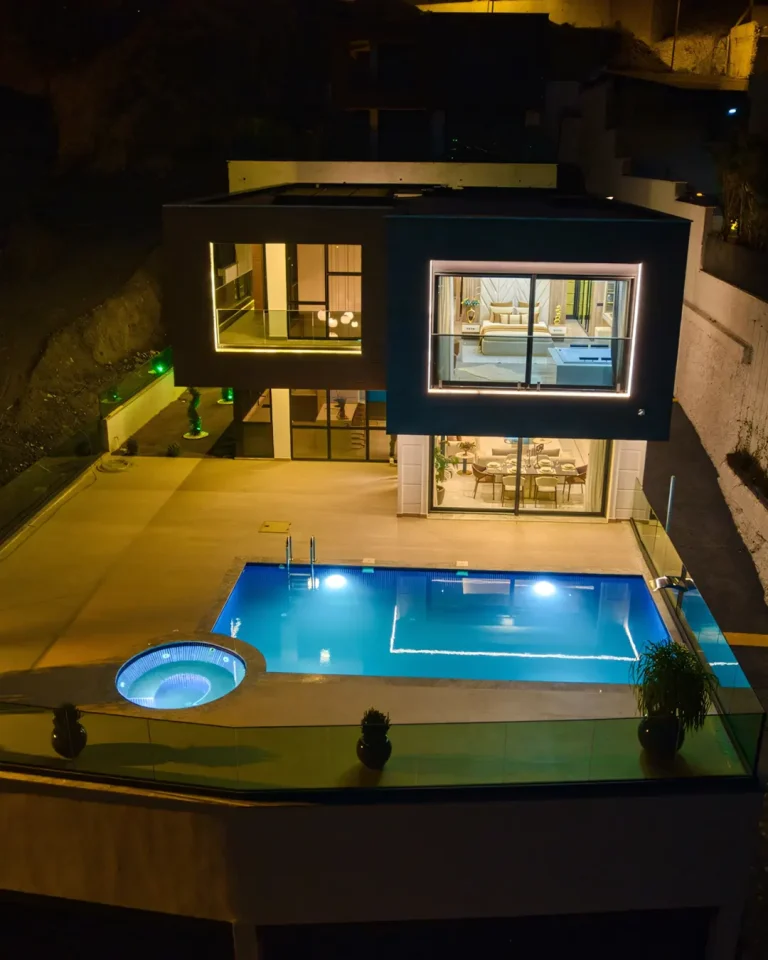 A warm touch of wonder settles in the Luxury Mountain Home With Sea View in Alanya