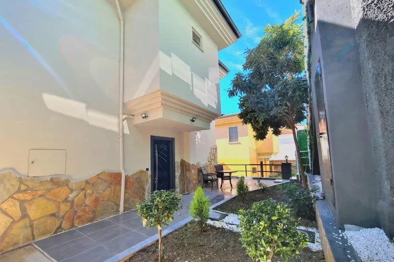 A peaceful glow touches the Peaceful Cozy Villa With Sea View in Alanya