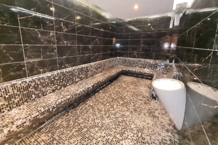 A quiet promise of ease lives in the Quality Home in a Nice Location in Alanya