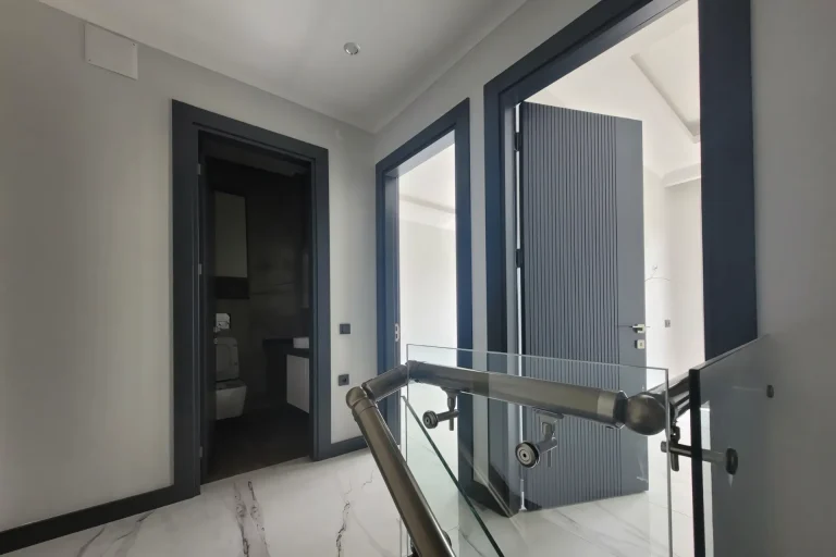 A calm wave of serenity softens the Quality Home in a Nice Location in Alanya