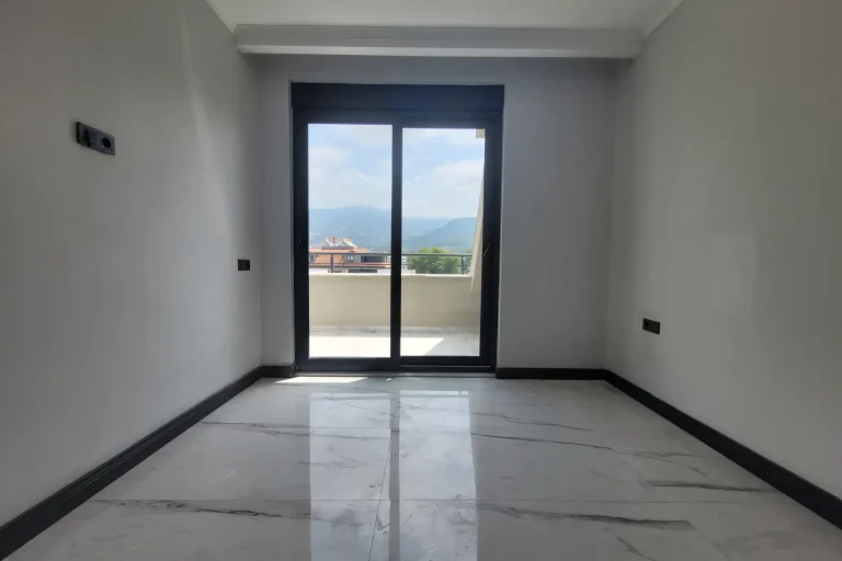 A peaceful clarity breathes in the Quality Home in a Nice Location in Alanya