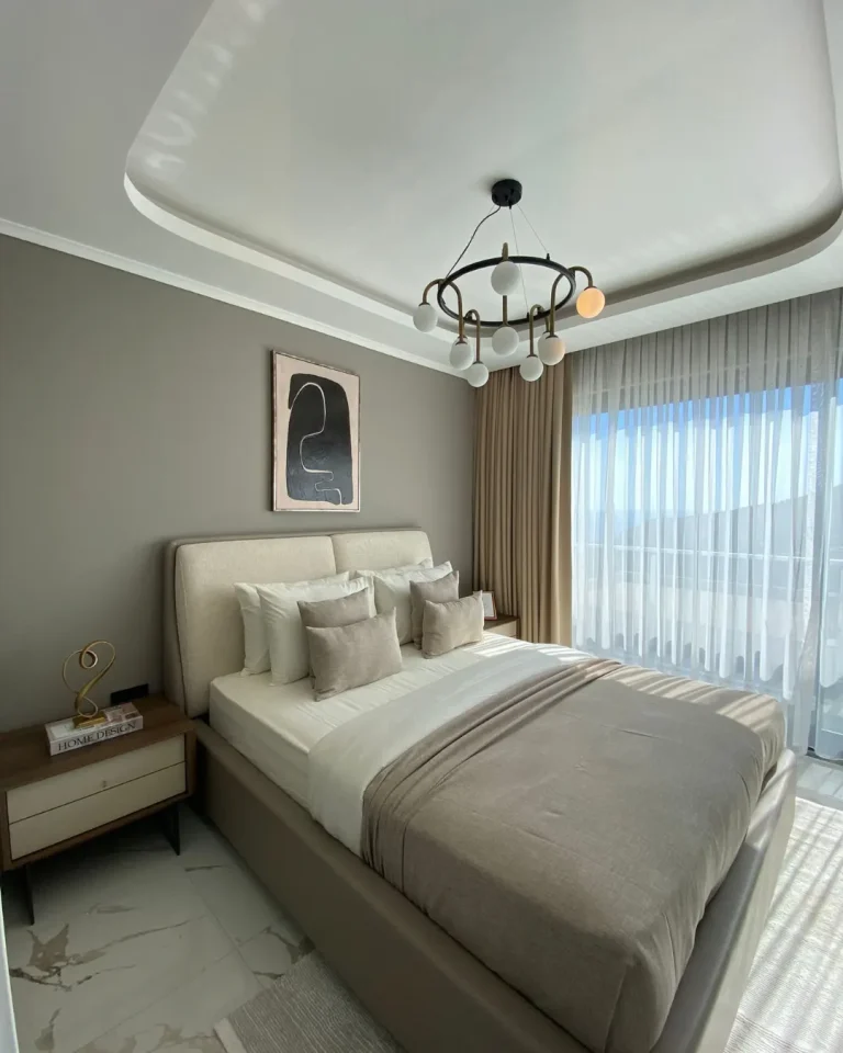 Beachfront Sea View And Furnished Villa In Alanya