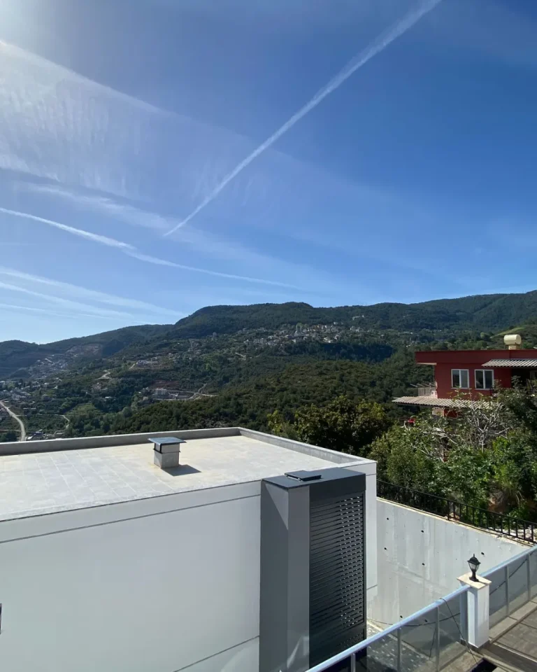 Modern Sea View And Furnished Villa In Alanya