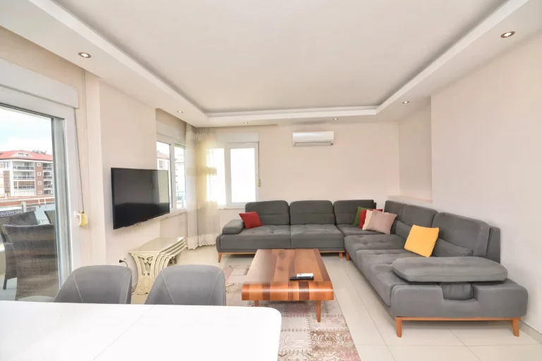2 Bedroom Home Near the Sea in Alanya