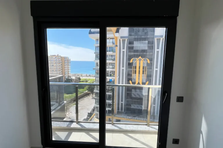 Alanya 2 Bedroom Home Close to the Beach at a Reduced Price